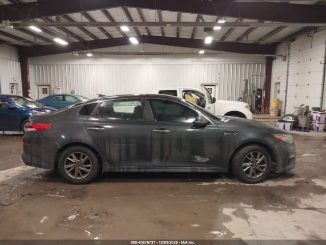 Kia Optima Lx Image 15