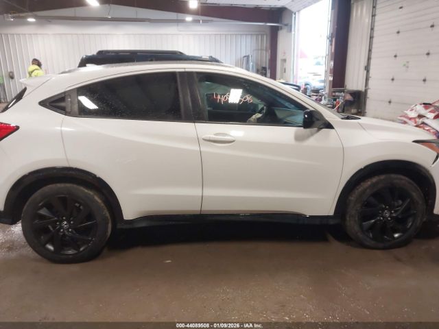Honda HR-V Awd Sport Image 12