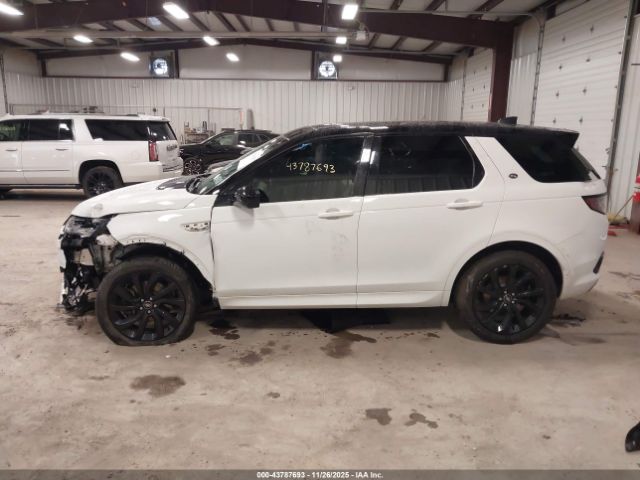 Land Rover Discovery Se R-dynamic Image 10