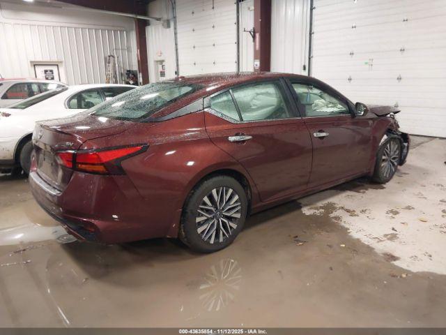 Nissan Altima Sv Fwd Image 4