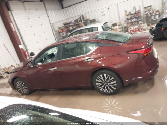 Nissan Altima Sv Fwd Image 13