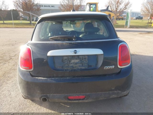 MINI Hardtop Cooper Image 4