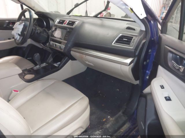 Subaru Legacy 3.6r Limited Image 16