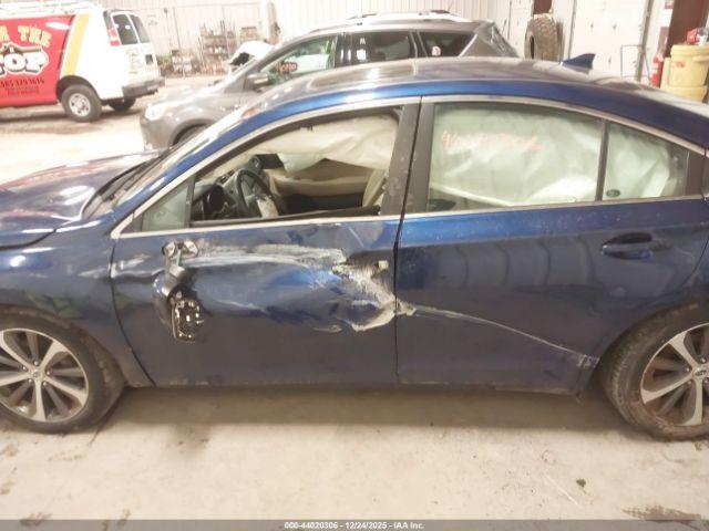 Subaru Legacy 3.6r Limited Image 11