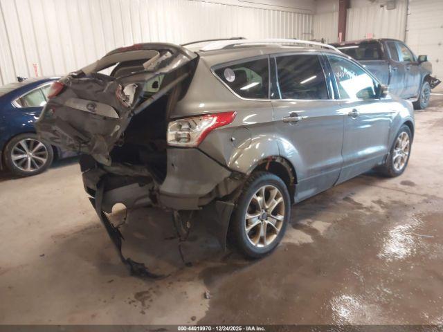 Ford Escape Titanium Image 12