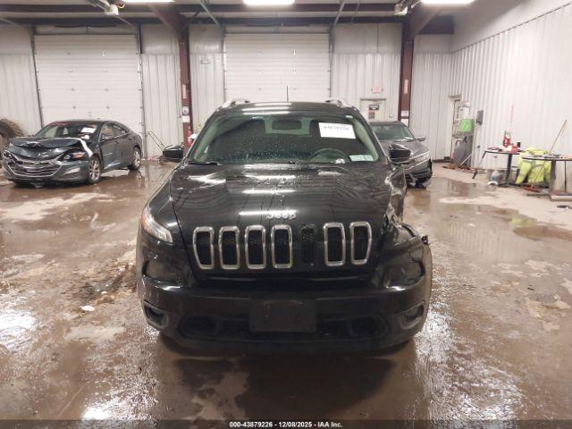 Jeep Cherokee Latitude Image 9
