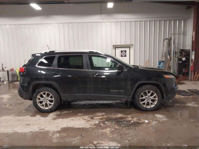 Jeep Cherokee Latitude Image 4