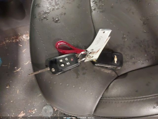 Chevrolet Spark 2lt Image 6