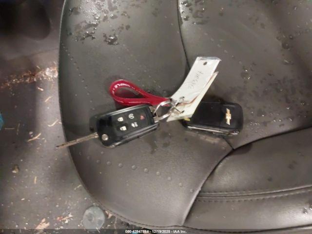 Chevrolet Spark 2lt Image 6